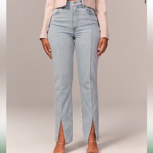 Abercrombie Curve Love Ultra High Rise 90s Straight Jean with Vent hem size 12